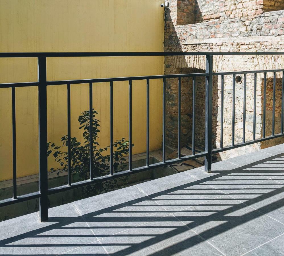 Hotel Canvas Tbilisi Exterior photo